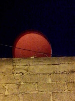 Los mejores memes que dejó la Superluna que maravilla al mundo