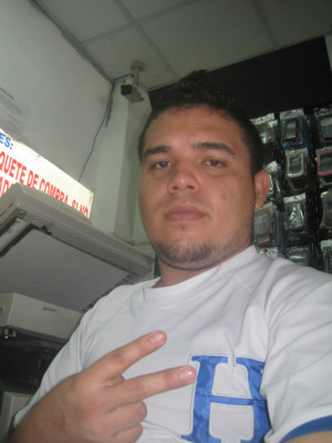 Hondureños por el mundo vibrando por la Bicolor