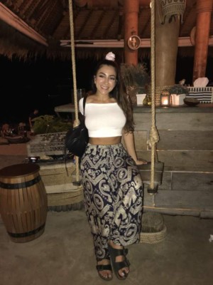 ¡ARDIENTE! Lena the Plug, la youtuber que calentó el verano de manera agresiva