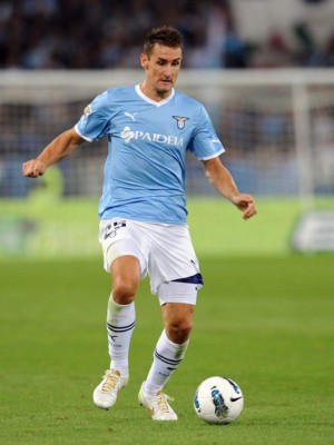 El increíble 11 titular con los jugadores que están sin equipo