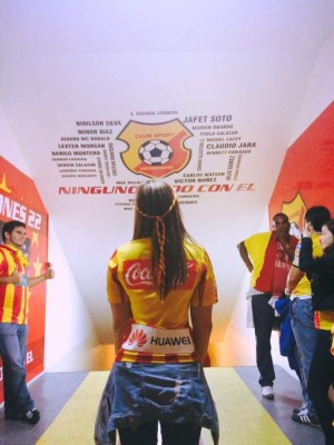 ¡Bellísima! Mary Escalante la hermosa periodista tica seguidora del Herediano