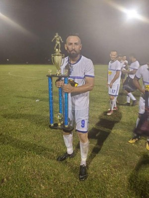 Disputaron el clásico Marathón-Real España y ahora juegan a burocrático en Estados Unidos