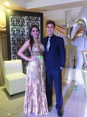 Futbolistas hondureños que son parejas de personajes de la farándula