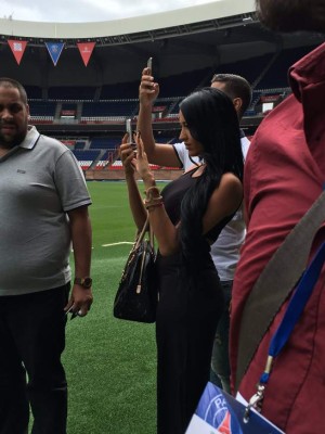 Fotos: Aurah Ruiz se robó las miradas en la presentación de su novio Jesé, fichaje del PSG