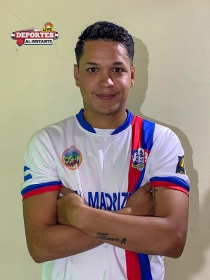 Uno regresó del retiro con 42 años: La legión hondureña en el fútbol de Centroamérica