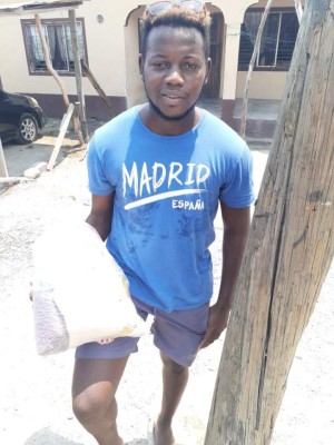 La Asociación de Futbolistas cumple con entrega de víveres para jugadores de Real de Minas, Vida y Victoria