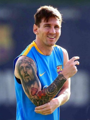 FOTOS: Messi y otros jugadores adictos a los tatuajes ¡qué raros!