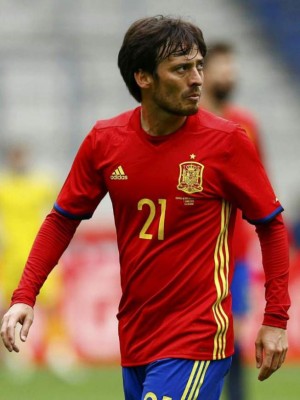 ¡Así sería el sorprendente 11 de la Selección de España sin los catalanes!