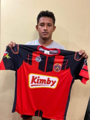 Fichajes: Ex de Olimpia se prueba en segunda y Victoria se empieza a armar