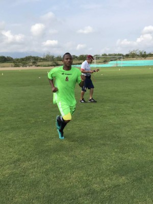 Diario AS incluye a Wilmer Crisanto en el 11 de las Américas