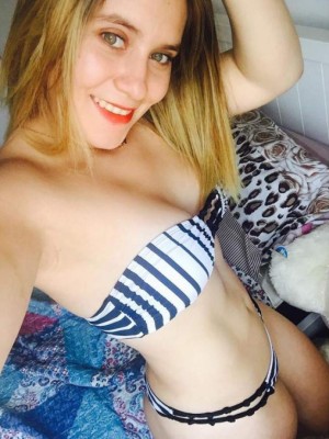 Vania, la sexy hermana del jugador chileno Gary Medel