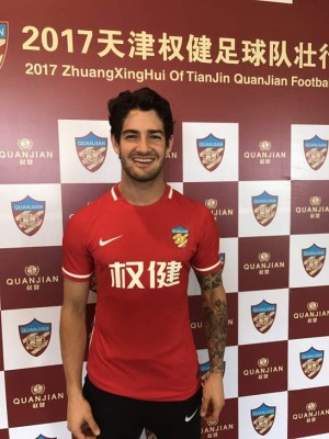 MERCADO: James y Choco Lozano son noticia, Ibrahimovic regresaría a España