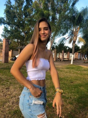 Hija de ex seleccionado mexicano deja el modelaje para ser futbolista profesional en su país