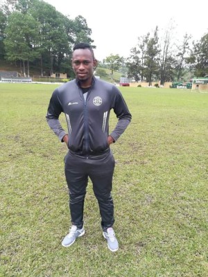 Fichajes: Legionario hondureño cambia de equipo, Real España con una alta y Marathón con bajas