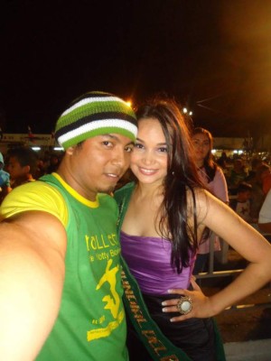 Ella es Alessa, la mujer que acompañará a Choco Lozano en Barcelona