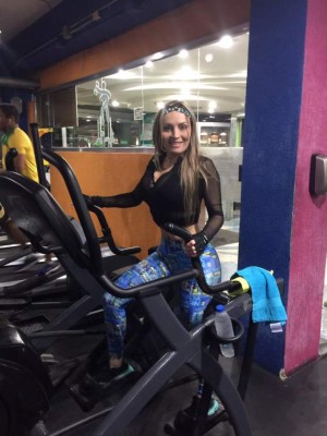 Arcelia Bravo, la modelo venezolana que se desnudó por el gane de México a USA