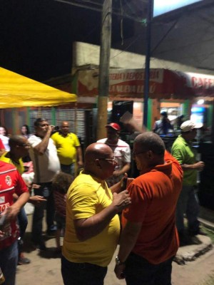 EN FOTOS: Así fue el enorme recibimiento que tuvo Real Sociedad al llegar a Tocoa