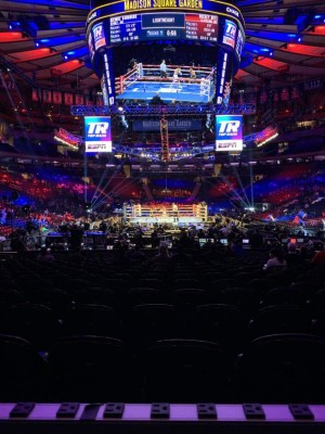 Hondureños presente en el llenazo del Madison Square Garden para pelea de Teófimo López
