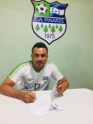 Fichajes de Ascenso: Equipos de la segunda se refuerzan con jugadores con pasado en Liga Nacional.