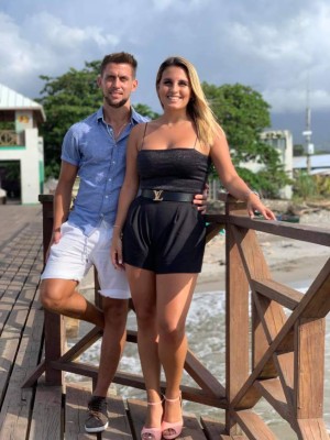 Baleadas, retos y amor por otro equipo: Las revelaciones de Guillermo Chavasco y su hermosa novia en La Ceiba