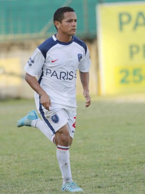 FICHAJES: Hay nuevos legionarios hondureños y Real España es noticia