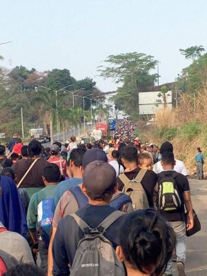 EN FOTOS: Así es la caravana de inmigrantes centroamericanos que va rumbo a Estados Unidos