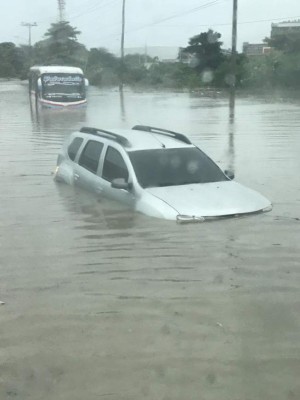 La tormenta Iota golpea a Colombia; Cartagena de Indias, bajo el agua