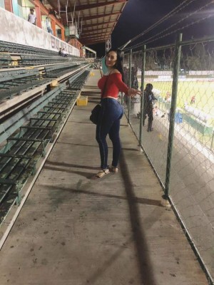 ¡Mujerón! La preciosa hondureña que enamoró a Juan Bolaños, colombiano del Platense