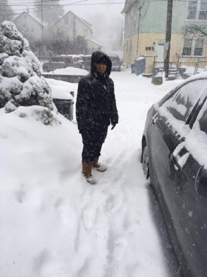 Fotos: Así viven hondureños la gran nevada en Estados Unidos