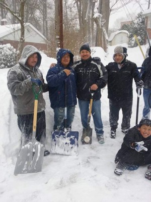 Fotos: Así viven hondureños la gran nevada en Estados Unidos
