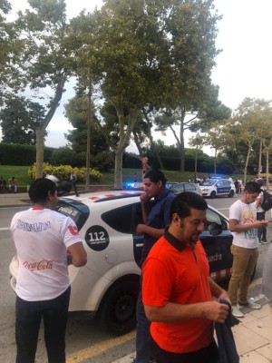 Hondureños en Barcelona: De la ilusión a la frustración por ver a la selección de Honduras