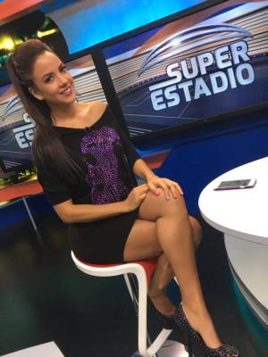 Las once más sexys y despampanantes periodistas de la televisión mexicana