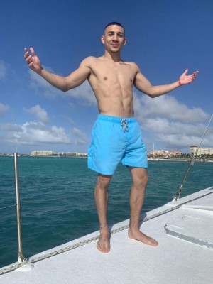 Las fotografías inéditas de boxeador hondureño Teofimo López