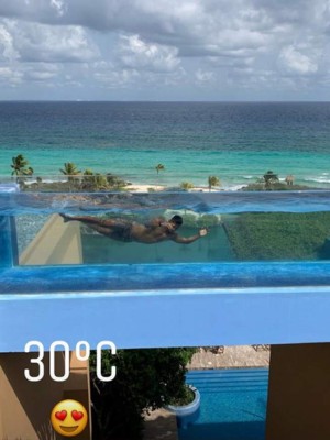 Así se la pasan los jugadores hondureños mientras se define su futuro