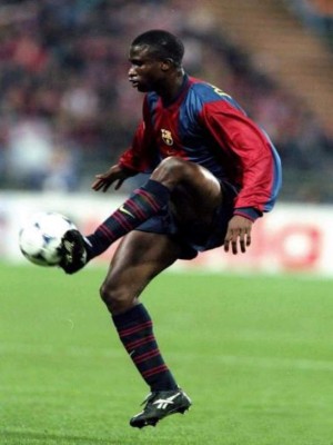 ¡LOS MÁS MALOS! El 11 ideal de los peores fichajes del Barcelona, según la afición