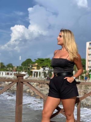 Baleadas, retos y amor por otro equipo: Las revelaciones de Guillermo Chavasco y su hermosa novia en La Ceiba
