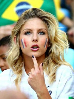 Camille Tytgat, la hermosa esposa del mundialista francés Raphael Varane