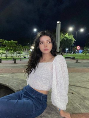 La hermosa atleta colombiana que enamora en los Juegos Olímpicos de Tokio y la polémica con sus tatuajes