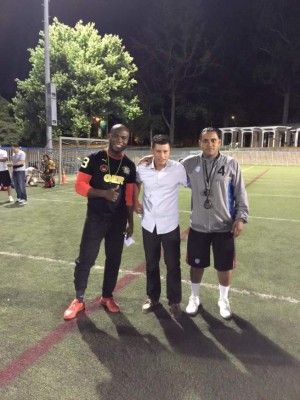 Así es Luis Cálix, el hondureño que venció a la muerte para formar campeones