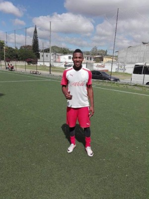 Elmer Güity y otros jóvenes prospectos que fueron 'borrados' en el Olimpia