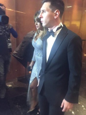 FOTOS: La alfombra roja del Balón de Oro, otra vez Antonella se roba miradas