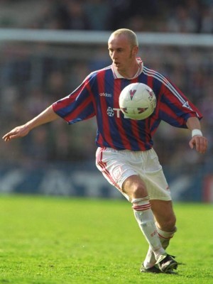 Los grandes futbolistas por el mundo que consumieron ¡cocaína!