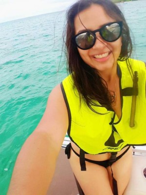 Las mejores 20 fotos de la hermosa periodista deportiva Rosa Alvarado, en Instagram