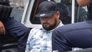 Alvarado, de 38 años, es requerido por una corte del Distrito de Oklahoma.