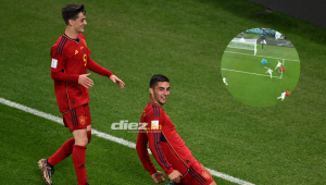 Ferran Torres celebró su gol junto a Gavi, con quien se juntó para el cuarto tanto de España ante Costa Rica.