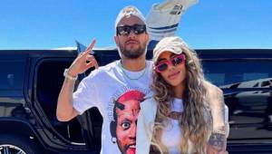 Neymar se ha llevado un gran susto por un aterrizaje de emergencia de su avión. Iba con su novia, hermana y amigos.