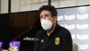 Héctor Vargas durante la conferencia de prensa este martes en la sede de Real España. Foto: Mauricio Ayala