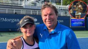 Sara Bejlek, tenista de 16 años de República Checa, fue noticia en la ronda preliminar del US Open debido a la celebración que tuvo con su padre y su entrenador.