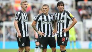 Caos en Newcastle: Costó 60 millones de euros y ya no podrá seguir jugando con el equipo porque violó las reglas