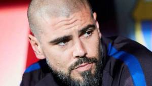 Lejos de las canchas y los reflectores, Víctor Valdés ha construido un imperio inmobiliario en secreto. Gracias a una serie de inversiones inteligentes en casas de lujo, el legendario exportero del Barcelona logró asegurar una millonaria fortuna que hoy le permite vivir con total tranquilidad y libre de deudas.